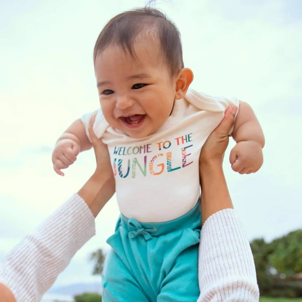 Finn and Emma Organic Short Sleeve Bodysuit - Welcome to the Jungle